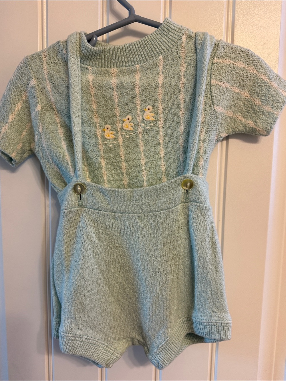 Vintage 2 piece Creative Knits boys 2 piece set